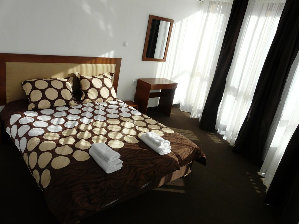 Yuliya Guest House Sapareva Banya Esterno foto
