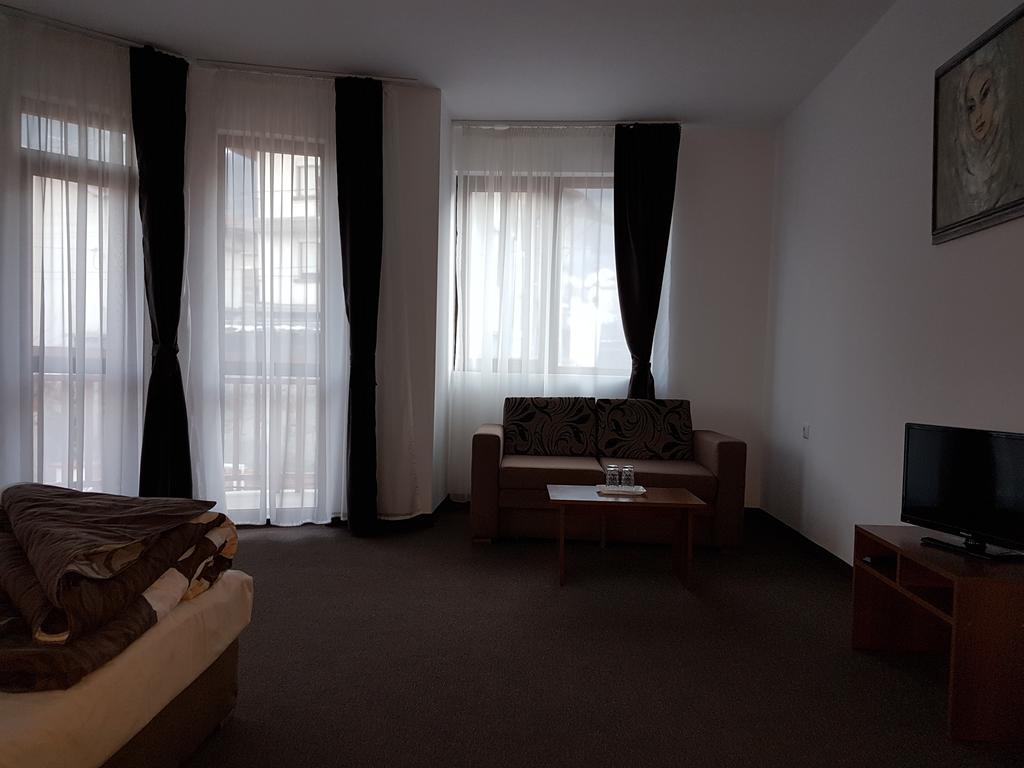 Yuliya Guest House Sapareva Banya Esterno foto