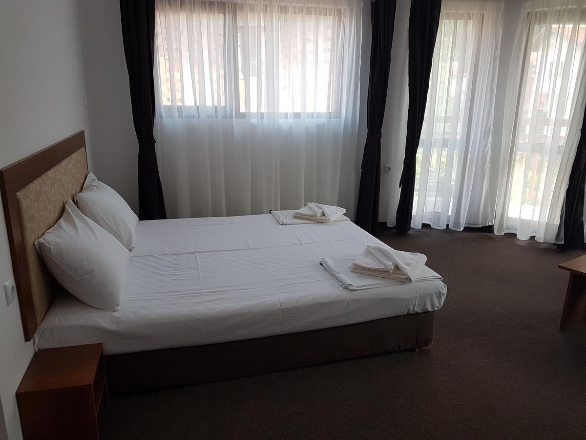 Yuliya Guest House Sapareva Banya Esterno foto